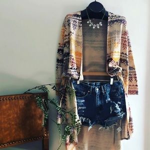 Lularoe unicorn Aztec sarah cardigan LG